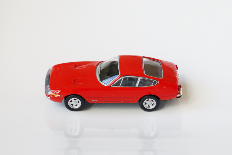 Illustration for article titled Kyosho Ferrari 10 1/64 #10 - Project Prancing Horse #11 - 1969 Ferrari 365 GTB/4 "Daytona"